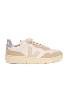 eco-friendly-flat-shoes-with-v-logo