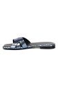blauwe-platte-sandalen-vierkante-open-neus