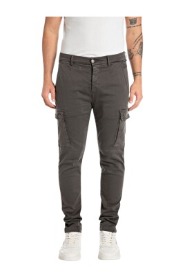 dark-grey-jeans