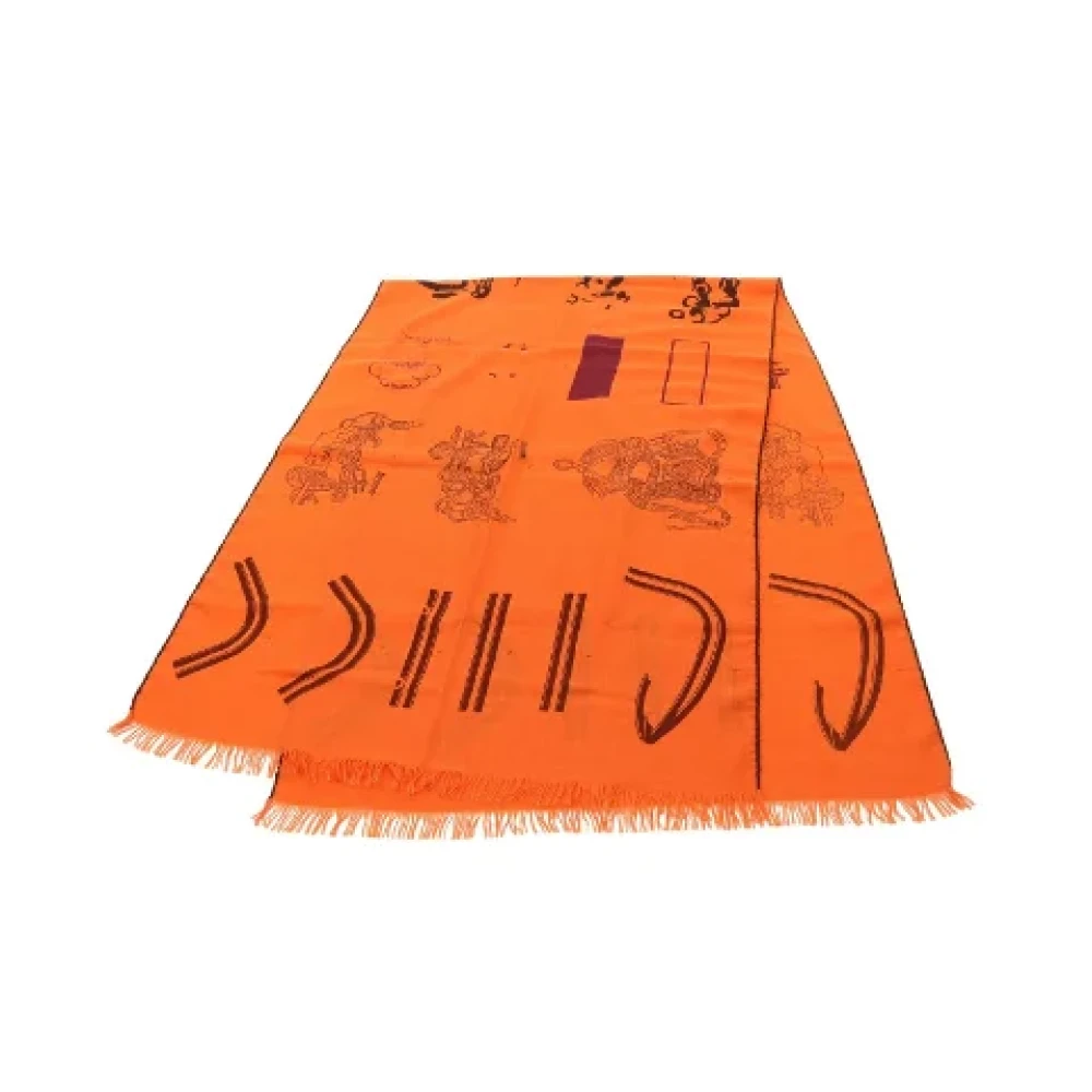 Hermès Vintage Pre-owned Silk scarves Orange Dames