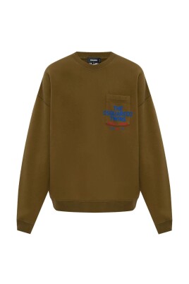 khaki-pocket-sweatshirt
