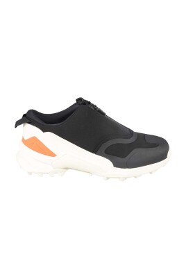 rugged-trail-running-shoe