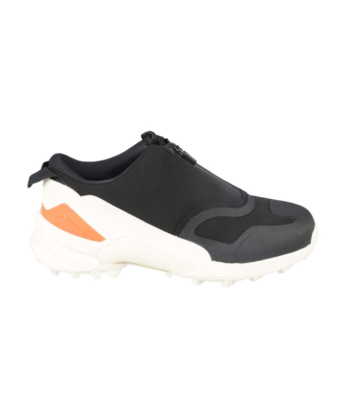 chaussure-de-trail-robuste