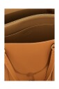 chic-leather-shoulder-bag