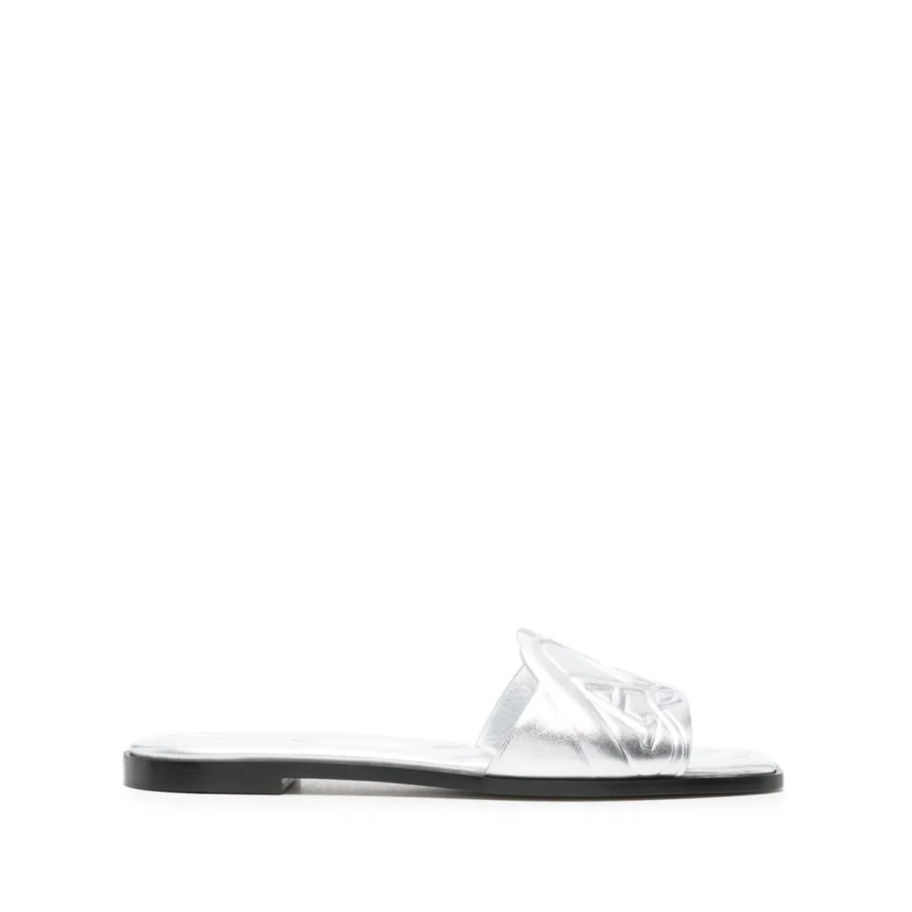 Alexander McQueen Zilveren Sandaal 8100 Stijlvol Model