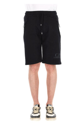 black-bermuda-jogger-shorts-with-zip