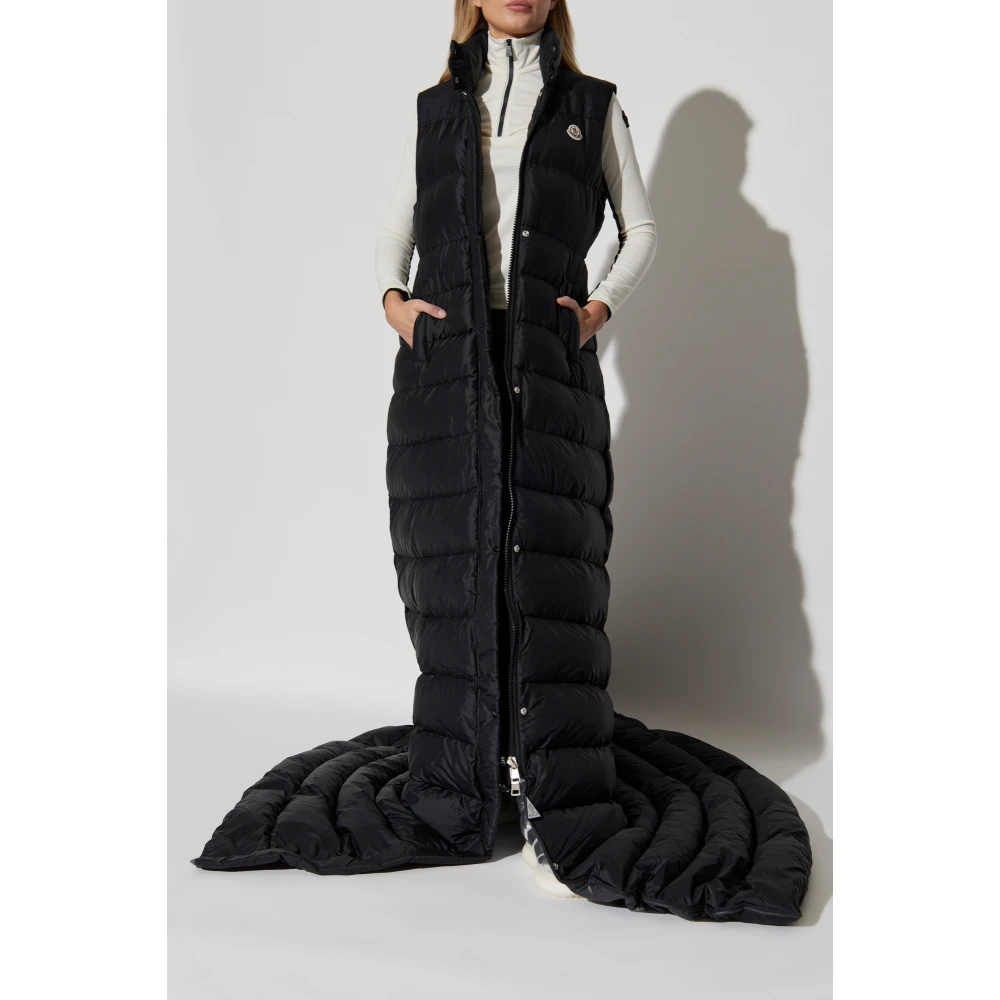 Moncler Donsjas Verone uit de Re Icons collectie Black Dames