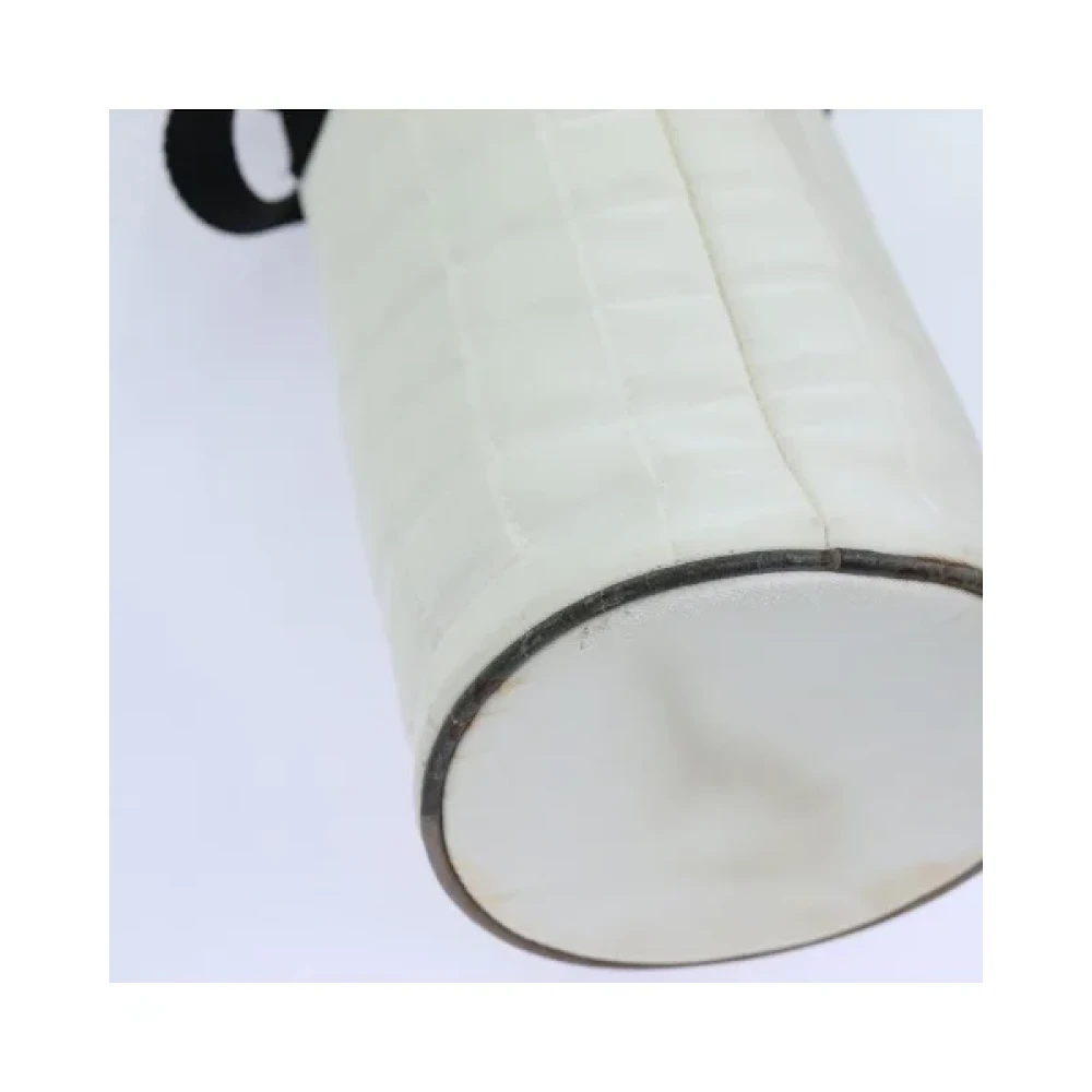 Chanel Vintage Pre-owned Nylon chanel-bags White Dames