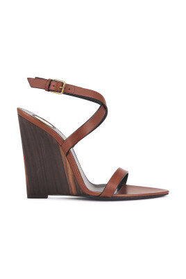 gippy-sandals