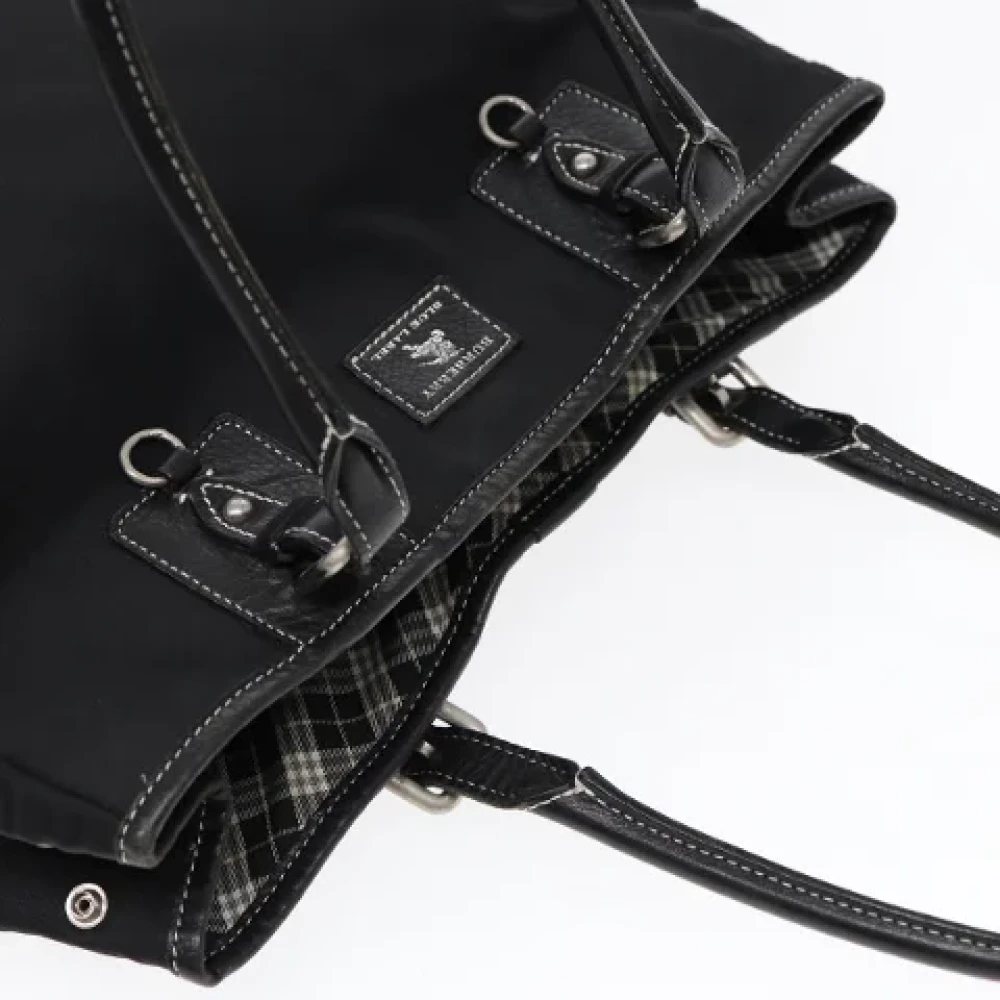 Burberry Vintage Pre-owned Nylon totes Black Dames
