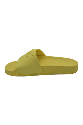 rubberized-slipper-dilly-01