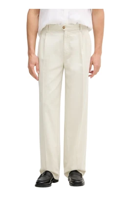 Avslappnade chinos