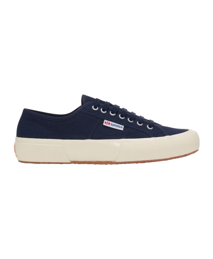 canvas-sneakers-with-metal-eyelets