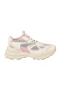 sneaker-en-cuir-et-semelle-en-caoutchouc