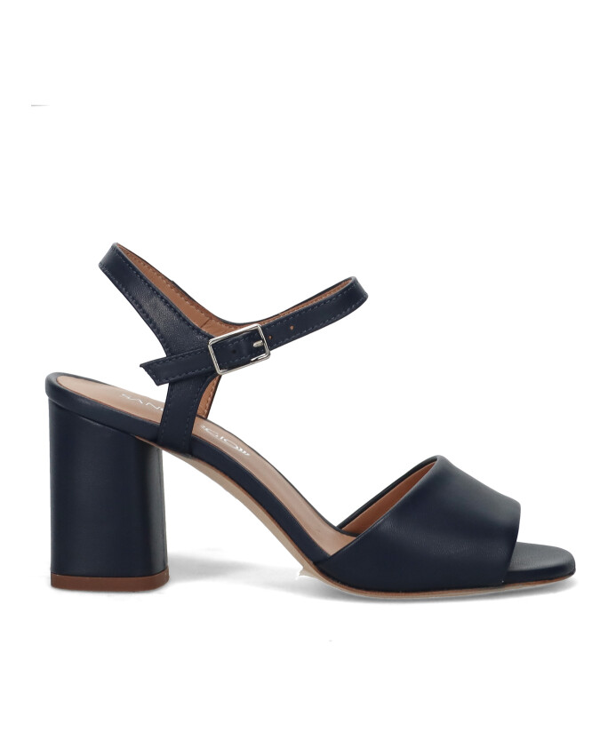 sandales-en-cuir-bleu-a-talon-bloc