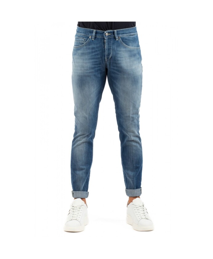 slim-fit-jeans