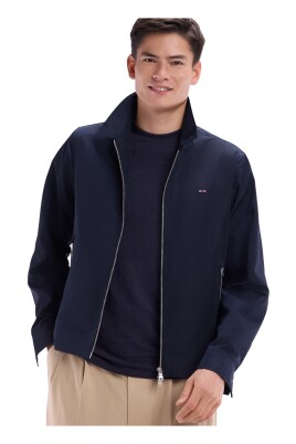 navy-blue-zip-up-blouson
