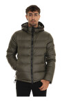 veste-matelassee-avec-capuche-fixe