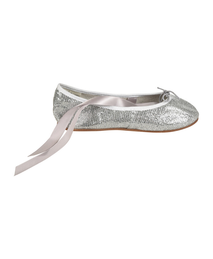 chaussures-plates-argent-style-elegant