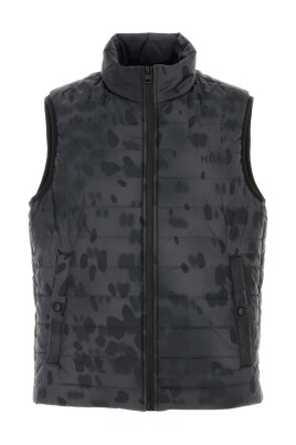 nylon-sleeveless-printed-jacket