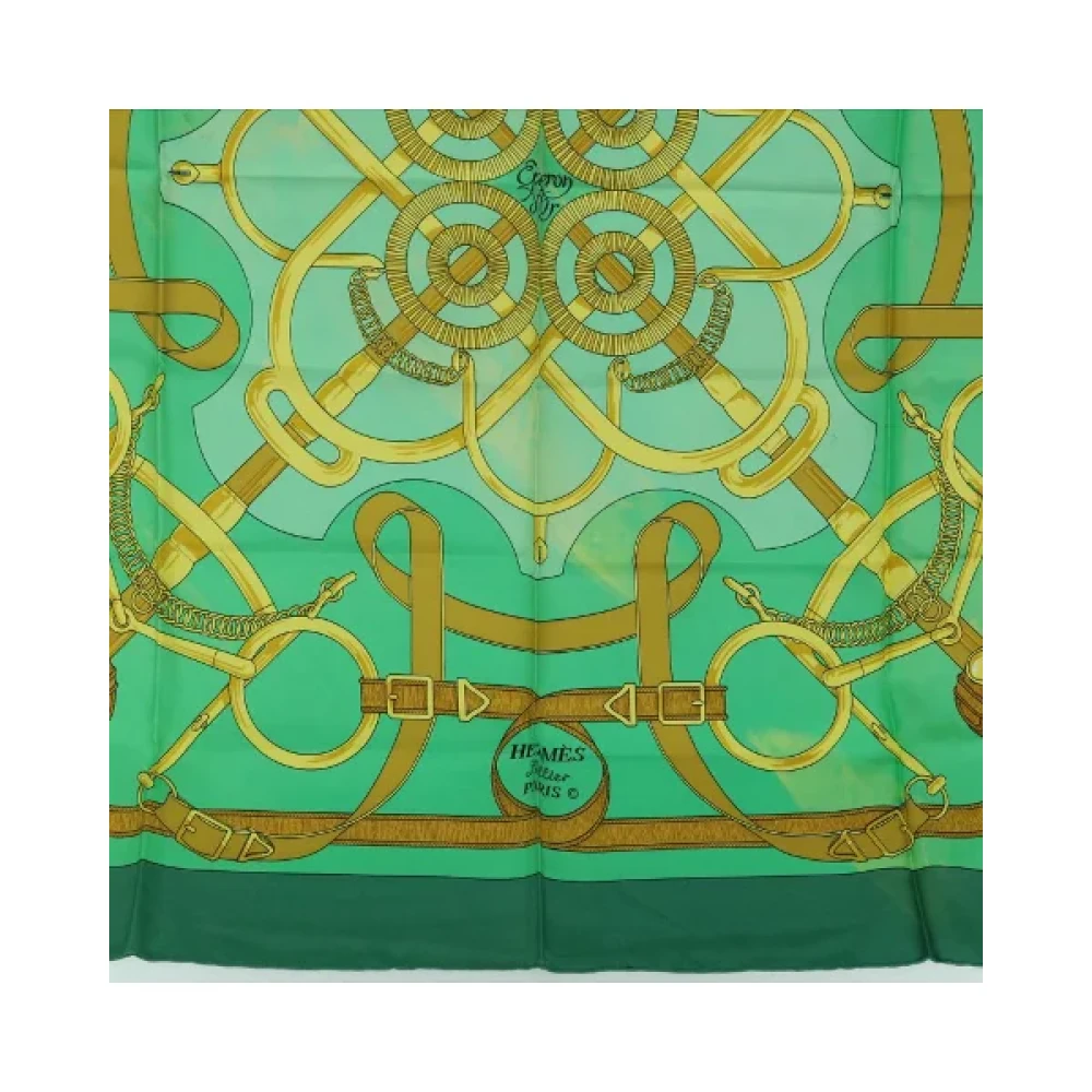 Hermès Vintage Pre-owned Silk scarves Green Dames