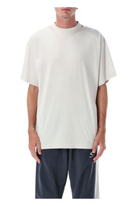 security-tape-logo-t-shirt-dirty-white-red