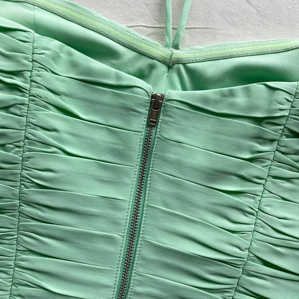 Self Portrait Spearmint Stretch Crêpe Gesneden Top Green Dames