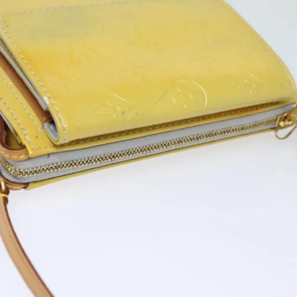 Louis Vuitton Vintage Pre-owned Leather pouches Green Dames