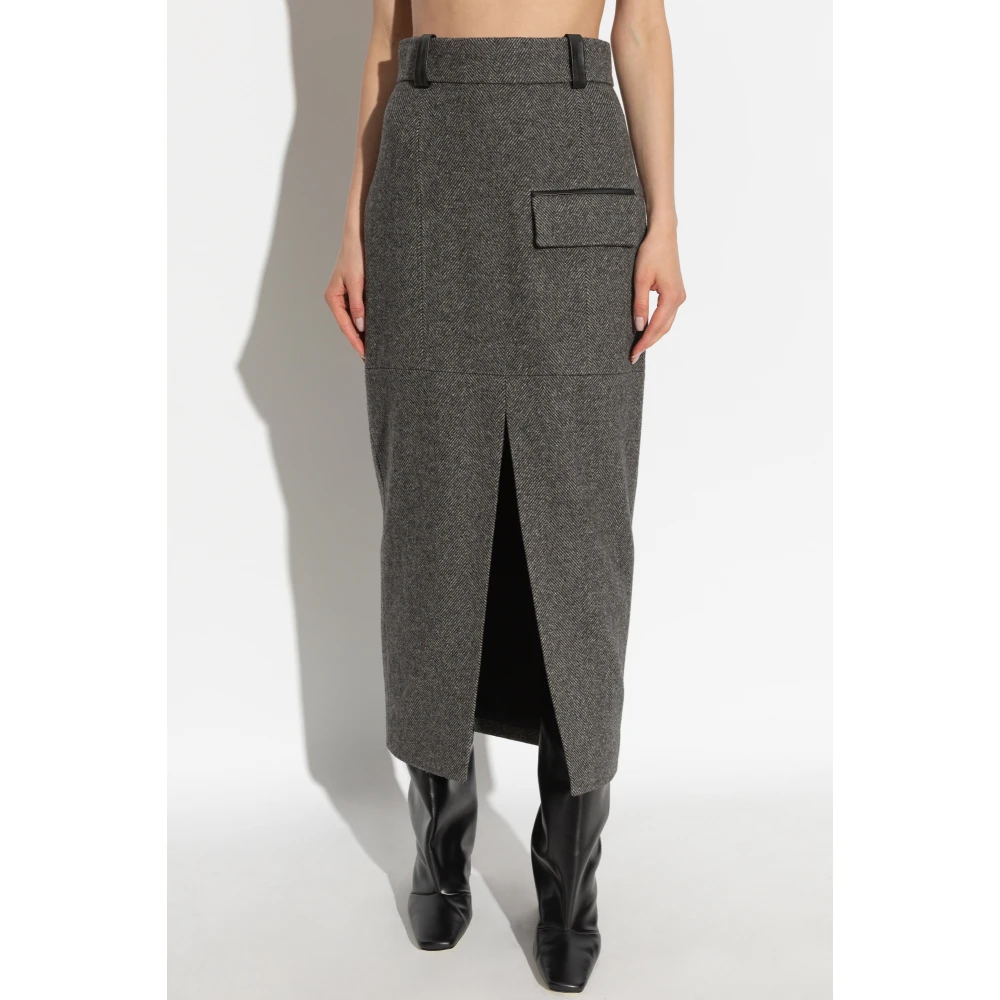 The Mannei Rok Nepesi Gray Dames