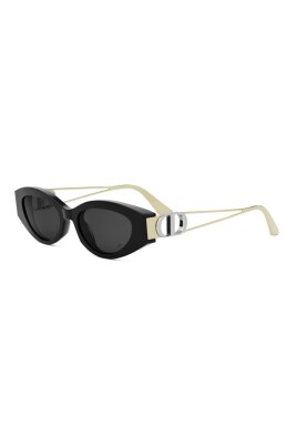 elegant-sunglasses-for-stylish-outfits