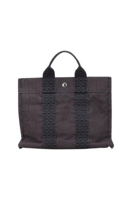 pre-owned-canvas-totes
