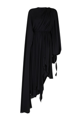 black-dress-with-unique-design