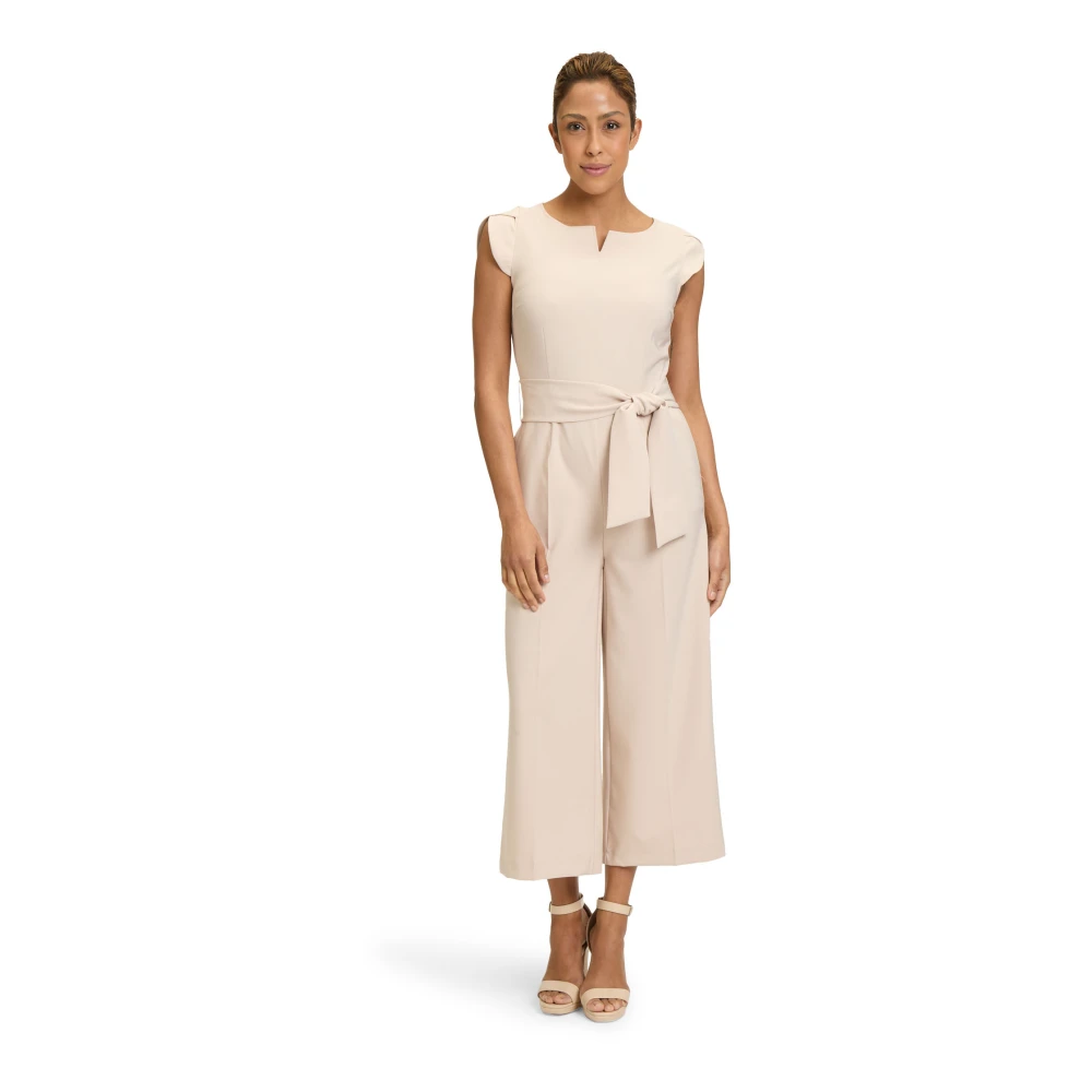 Betty Barclay Elegant Jumpsuit met Zakken Beige Dames