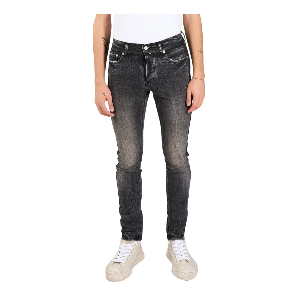 Rivet Skinny Jeans