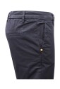 audrei-wo-broek-in-trendy-stijl