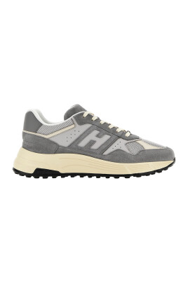 baskets-grises-running-hyperlight