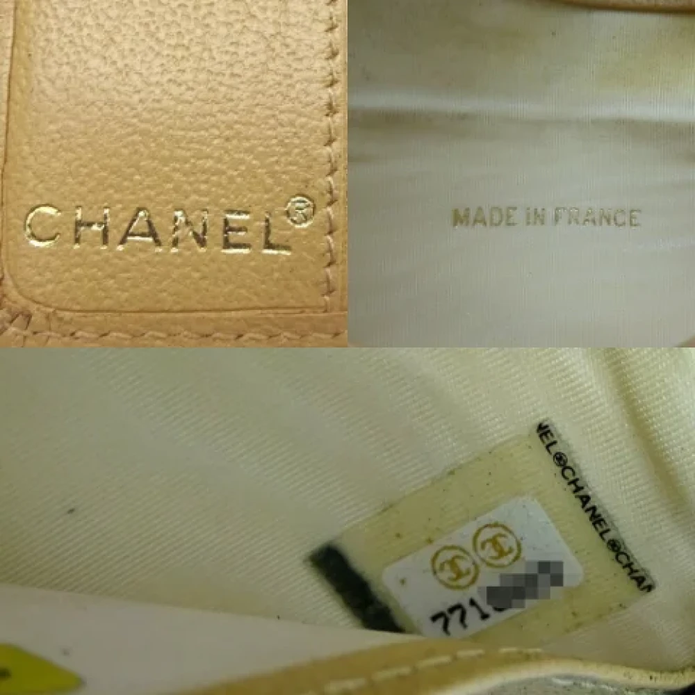 Chanel Vintage Pre-owned Leather wallets Beige Unisex