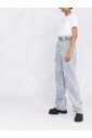 t-shirt-en-coton-avec-un-design-unique