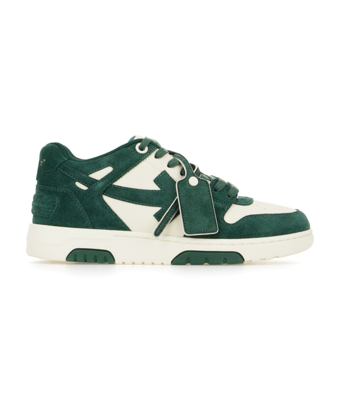 casual-sneakers-for-everyday-wear