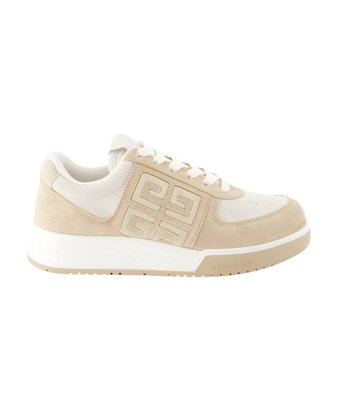lace-up-sneakers