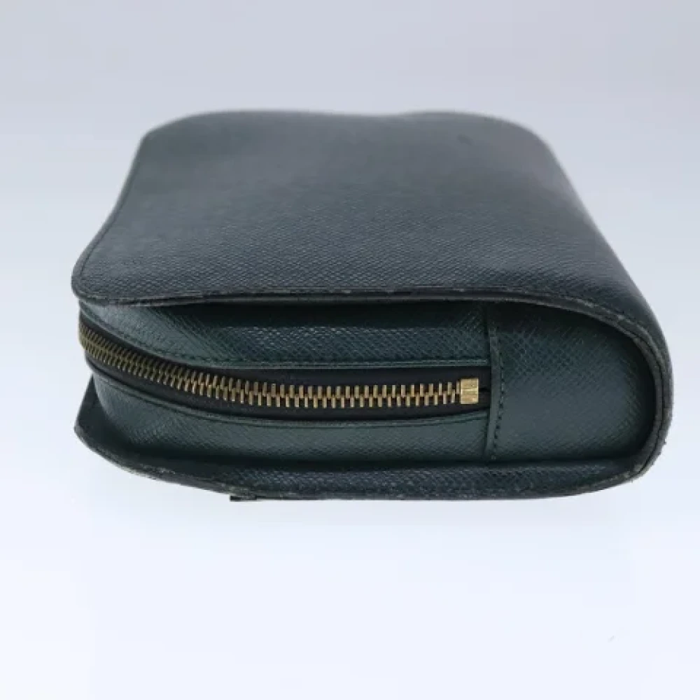 Louis Vuitton Vintage Pre-owned Leather clutches Green Dames
