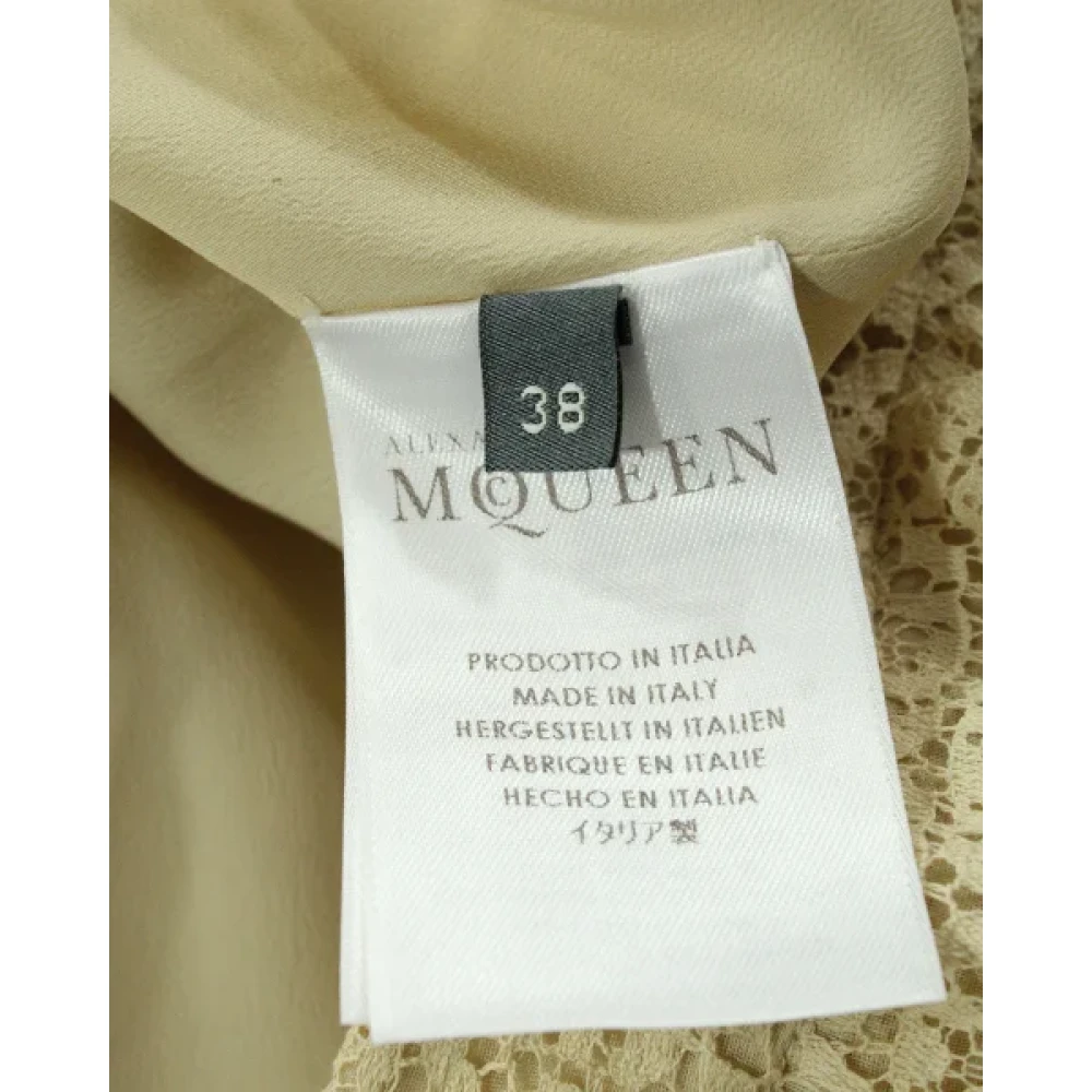 Alexander McQueen Pre-owned Cotton bottoms Beige Dames