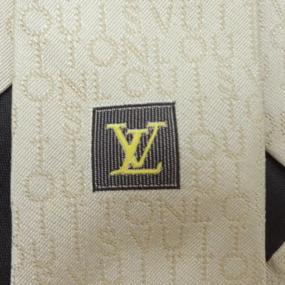 Louis Vuitton Vintage Pre-owned Silk home-office Beige Heren