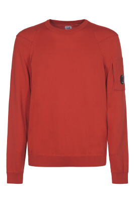 lens-knit-sweater