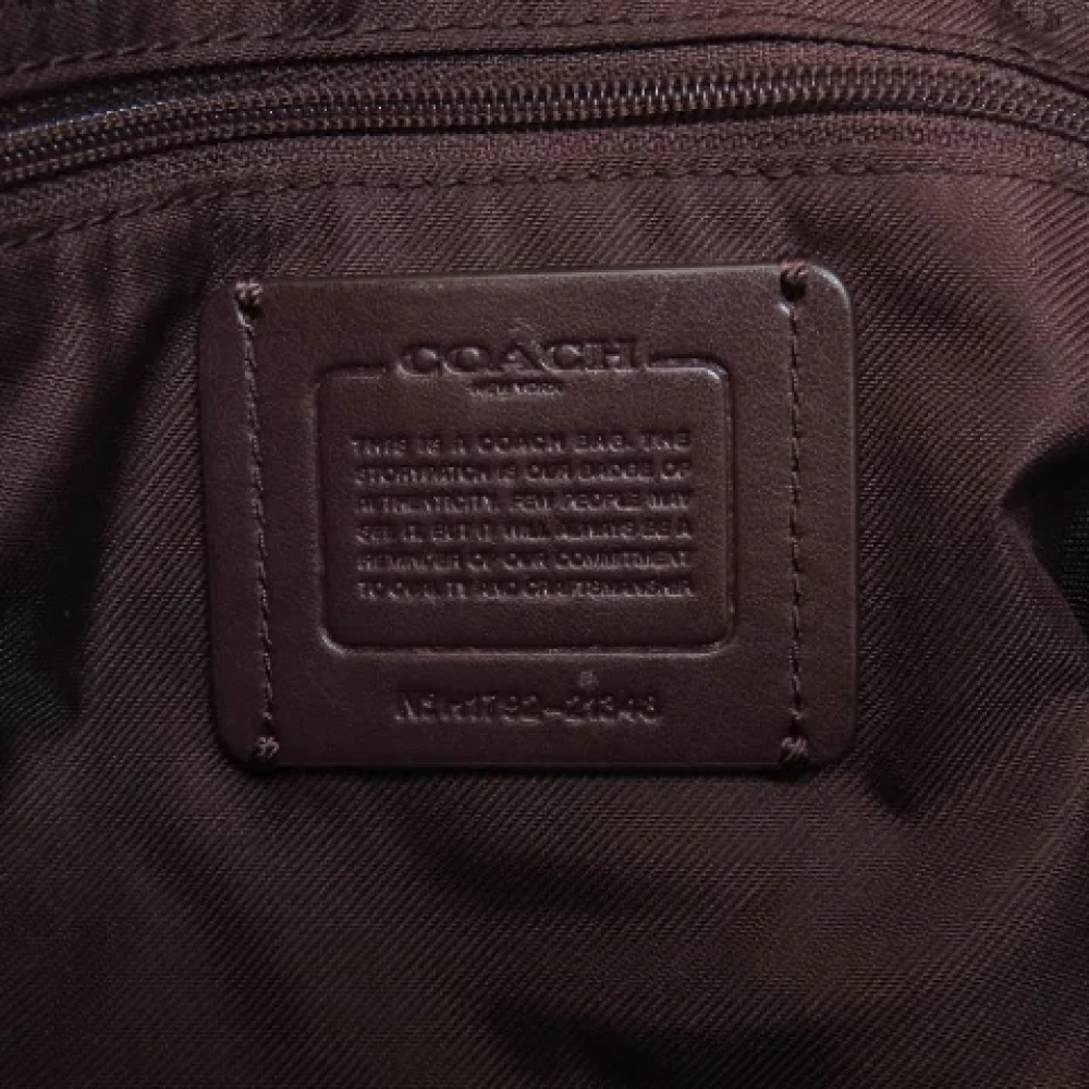Coach Pre-owned Leather totes Gray Dames