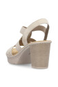casual-platte-sandalen
