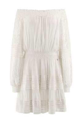 robe-mini-epaules-denudees-en-blanc