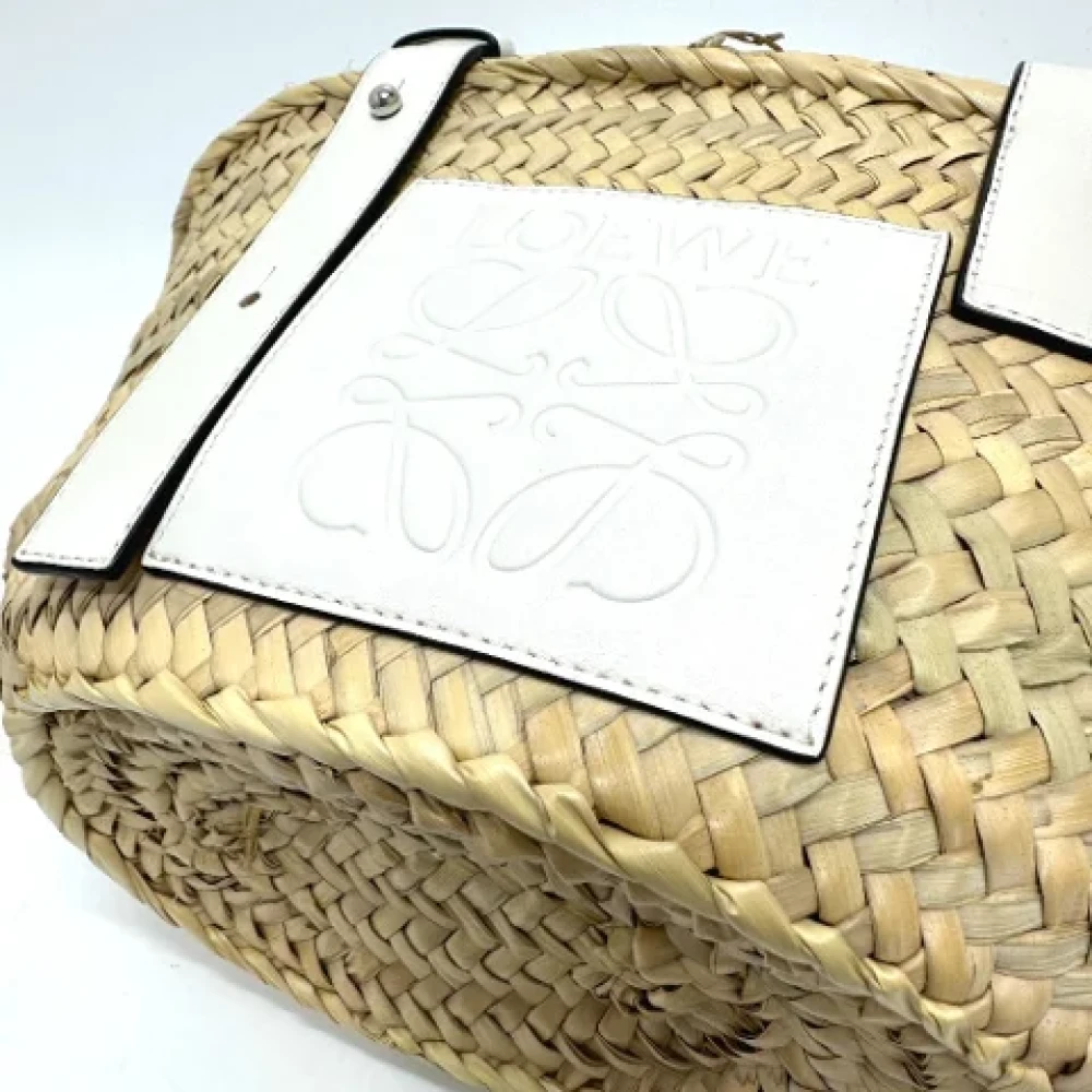 Loewe Pre-owned Fabric handbags Beige Dames