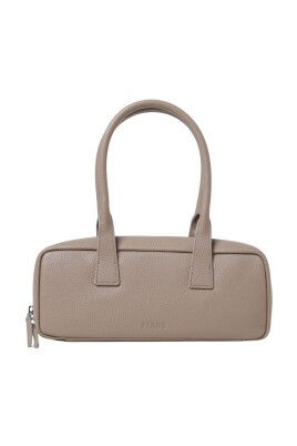 chic-black-shoulder-bag