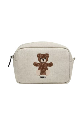 kids-white-beauty-case-with-bear-embroidery